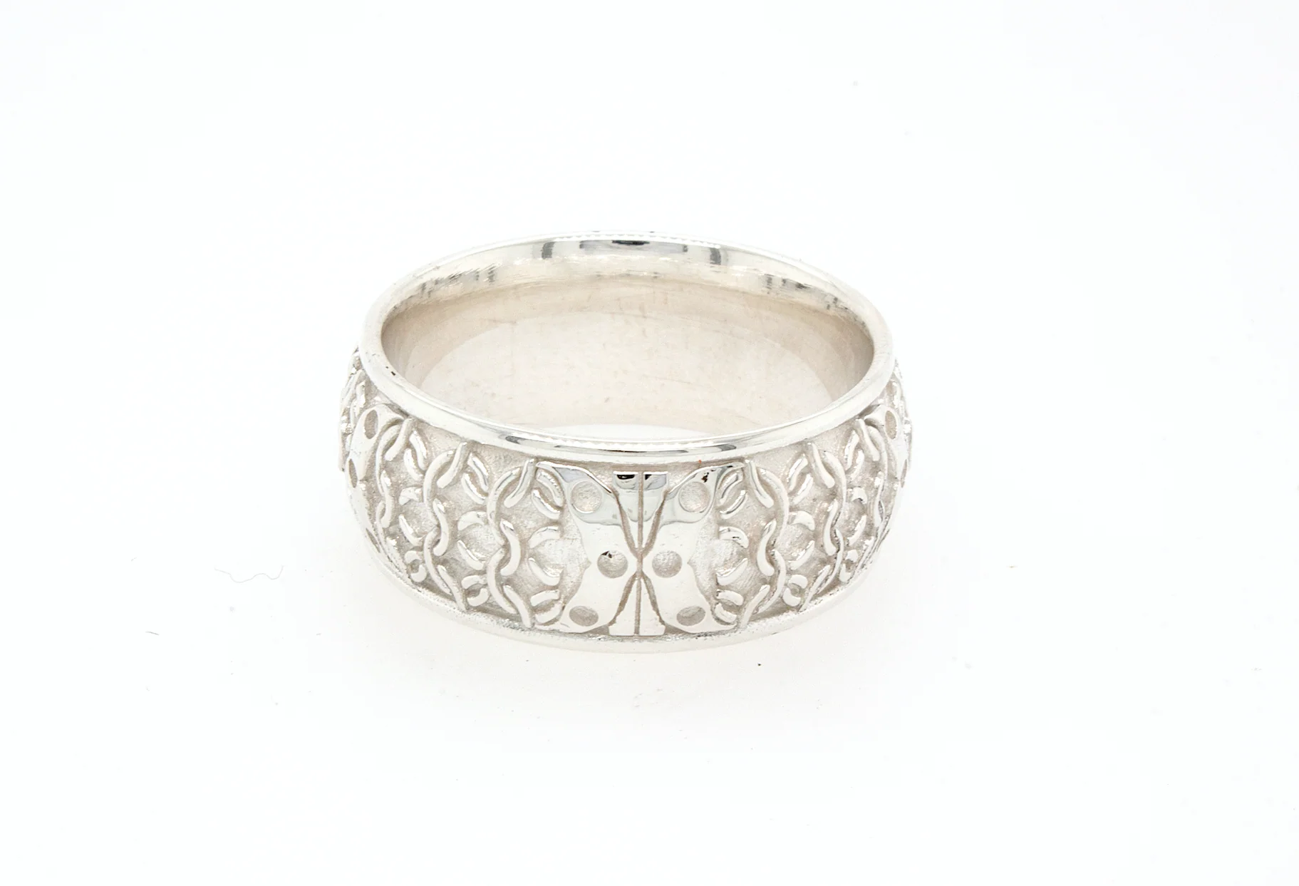 8mm Custom Made Dome Shaped White Gold Ring with Medieval Engravings, Monogram and 2 Lions - Image 4