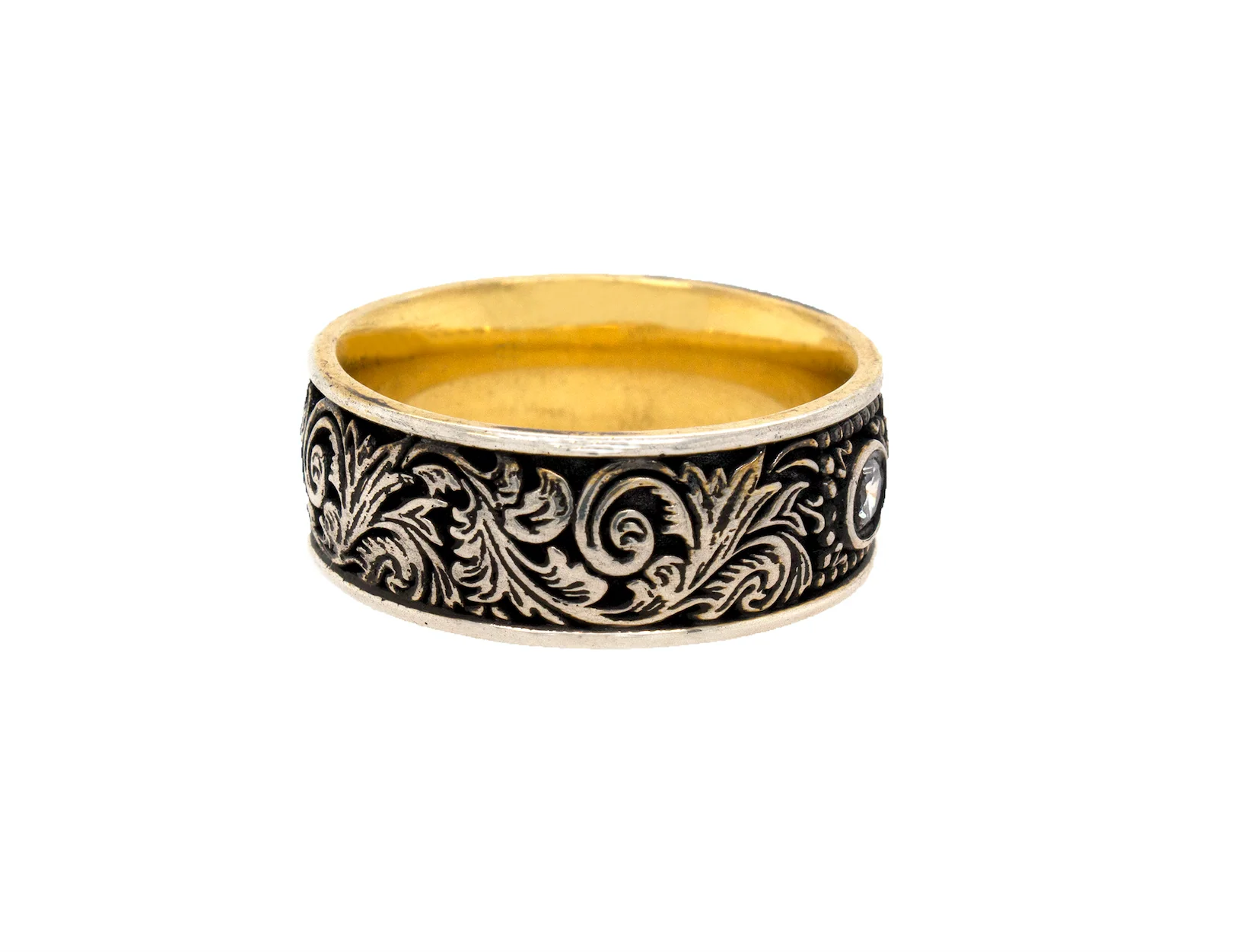 8mm Custom Made Silver Ring with Yellow Gold Plated Interior, Victorian Style Design and Round Shaped Diamond - Image 5